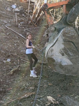 00100lrPORTRAIT_00100_BURST20200415170933856_COVER